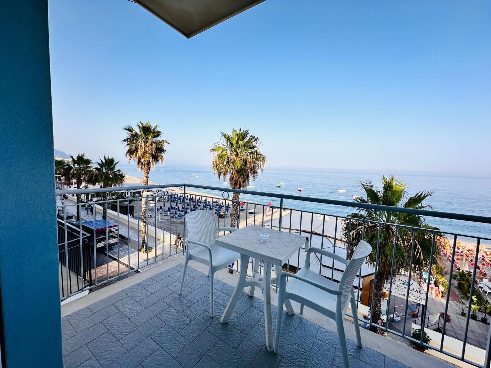 Hotel Maniel Letojanni