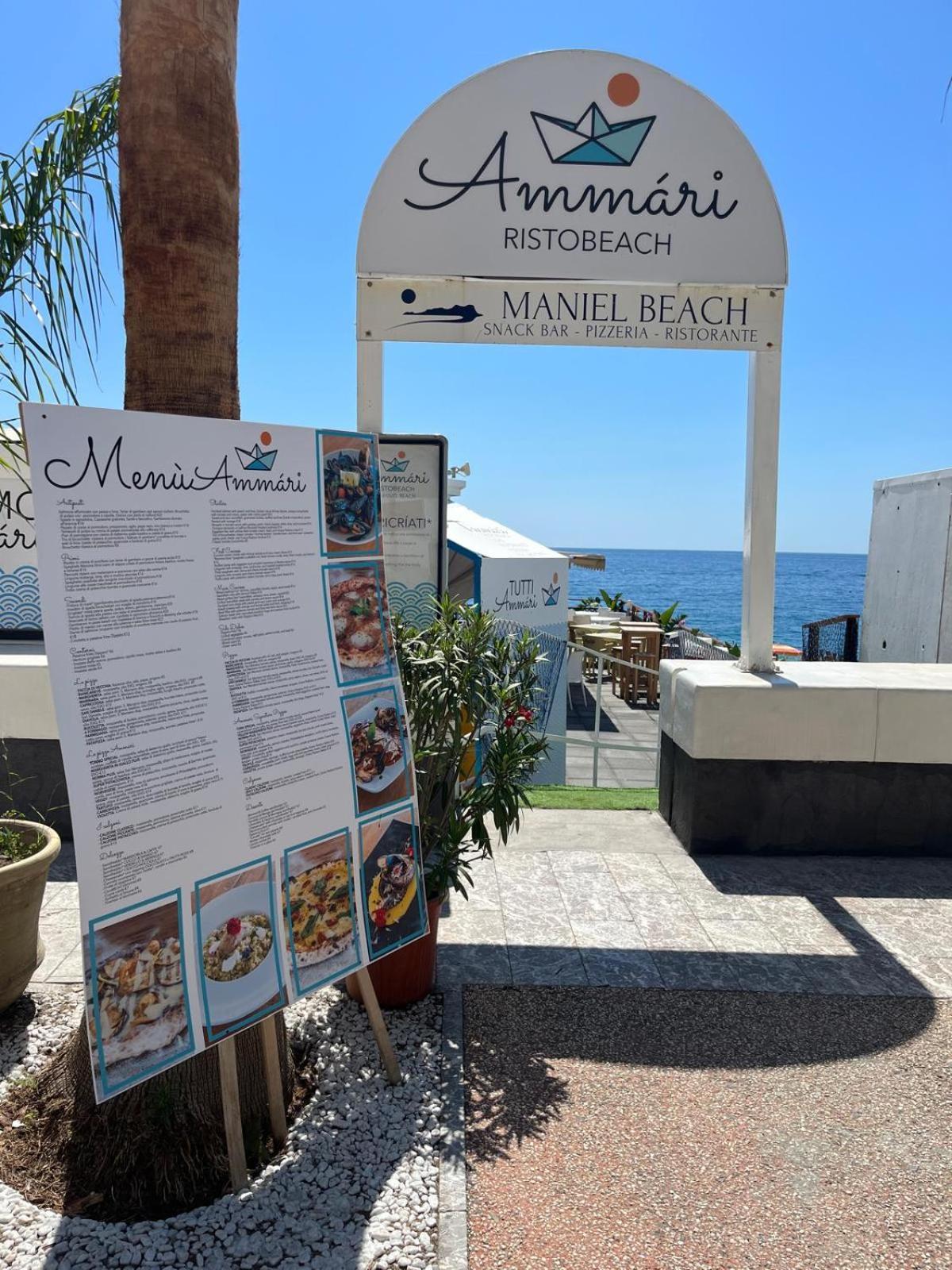 Maniel Hotel