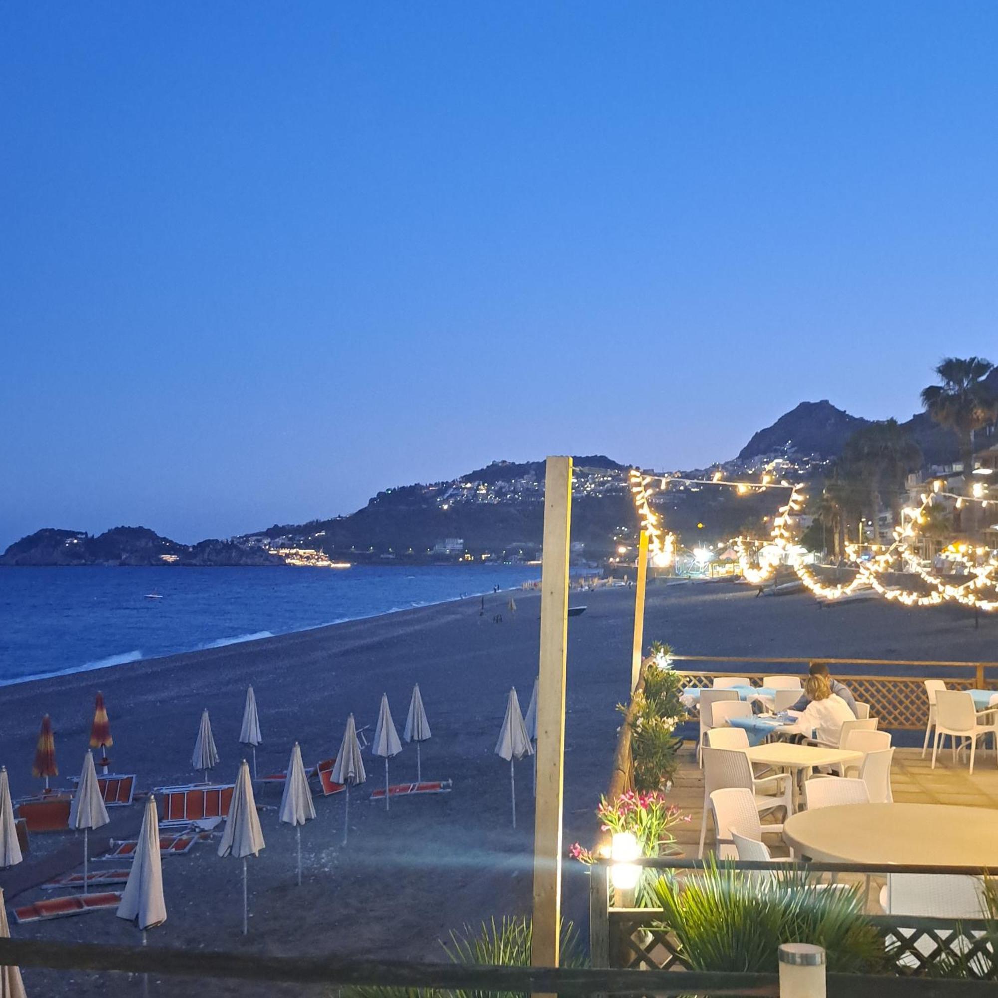 Maniel Hotel 3*